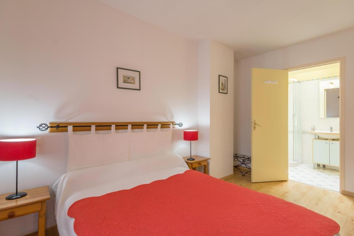 Logis De L'Orme Bed & Breakfast La Rochepot Екстериор снимка